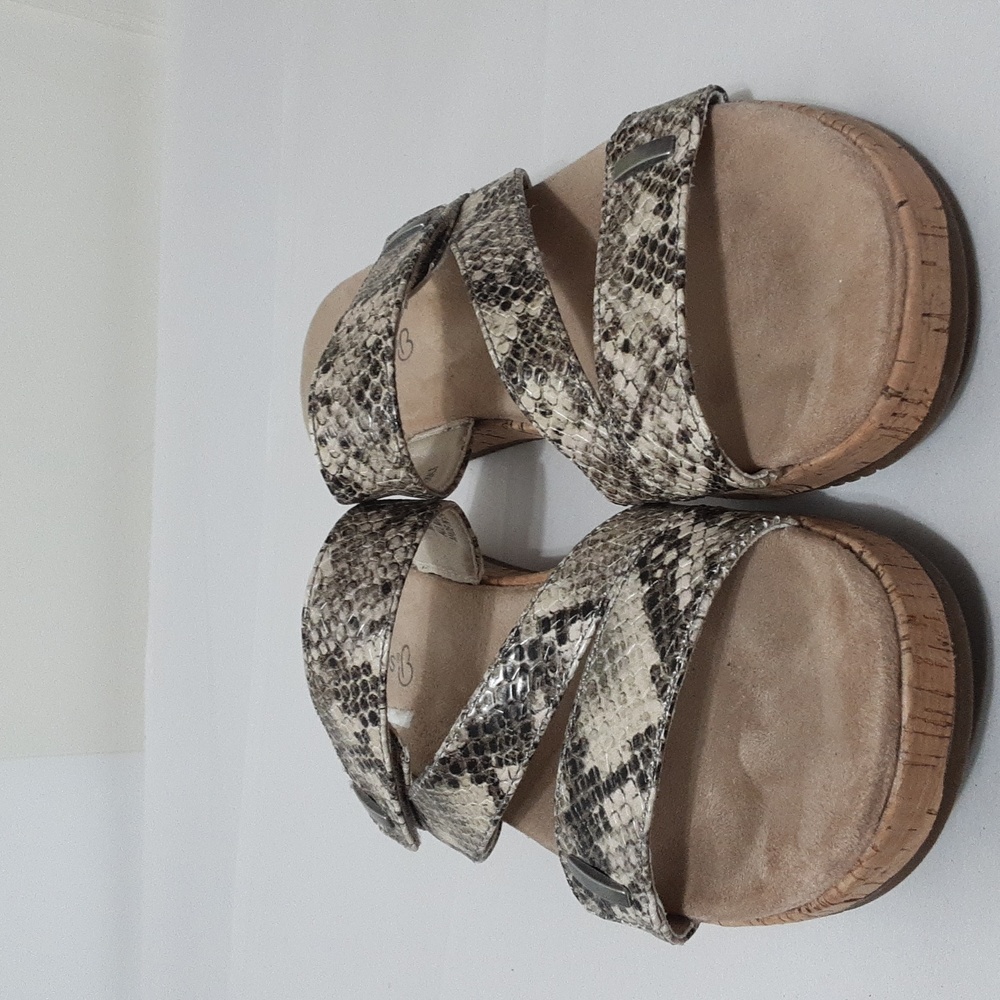 BareTrap Magnolia‎ Snake Print Womens 7 Sandal
